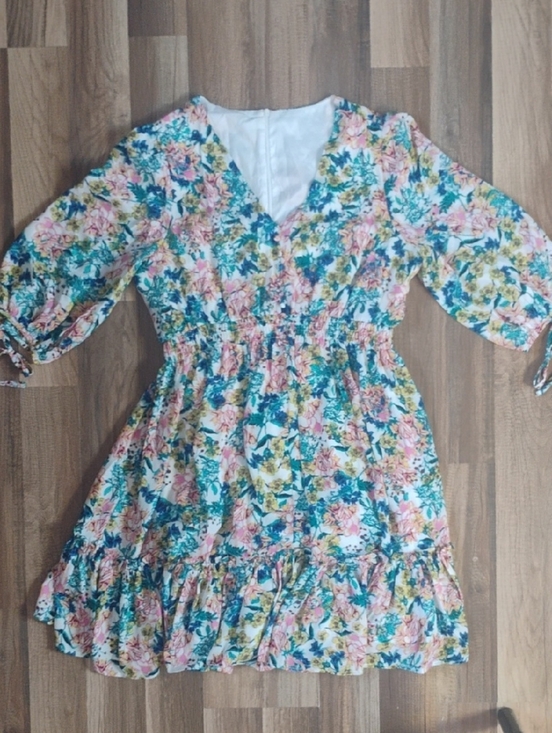 Source Unknown Dresses & Skirts - Floral V-Neck Smocked Waist Dress - Pink & Teal Floral Women's Large